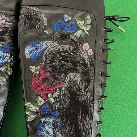 Runway Boots - Exquisite Embroidered Boots from Shiatzy Chen size 8.5/9 - Picture 10 of 16